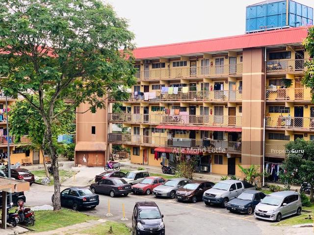 Bilik Single Perempuan Blok 30 near LRT Tmn Melati 100m Single room 1