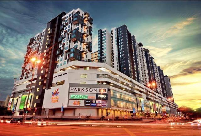 Medium Room with Aircond at THE LOFT ZETAPARK @ Setapak Central Mall 1