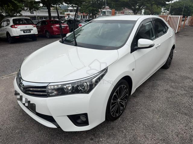 2015 Toyota COROLLA ALTIS 2.0 V (A) ONE LADY OWNER - 3