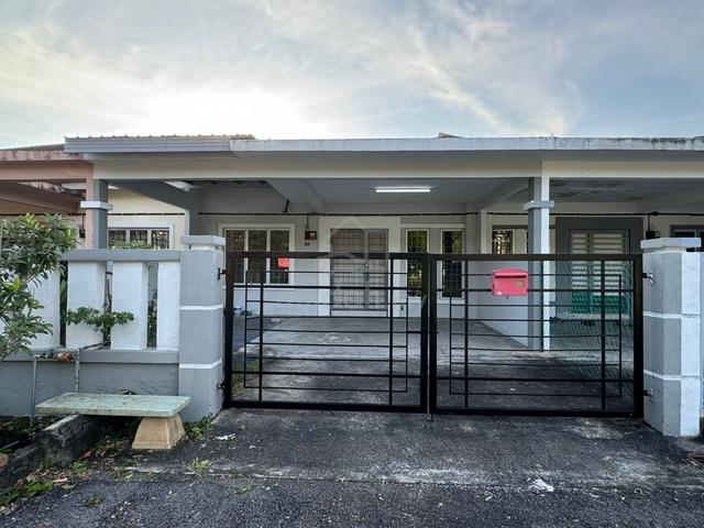 OPEN FACING BIGGER LAND 24x70 Setingkat Jasper Jaya Ainsdale Seremban 1