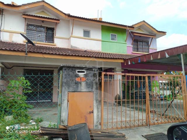 2 tingkat Bandar saujana putra, lebuhraya elite murah 1