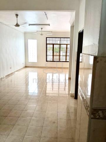 Taman Mutiara Rini @ Jalan Bakti Double Storey Terrace House 4 Bed 1