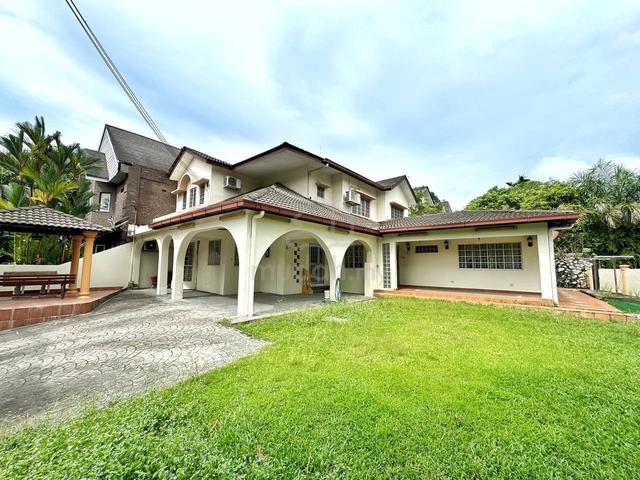 CORNER Seksyen 9 Shah Alam Semi D House Huge Land FACING OPEN 1