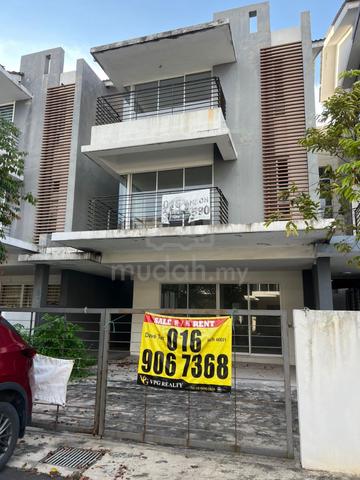 [Cheapest] 2.5 Storey Freehold Emerald Garden, Guocoland Rawang 1