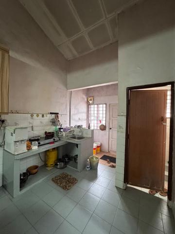 Permas Jaya Single Storey Low Cost House 3Bed 2Bath Partial Furnished 1