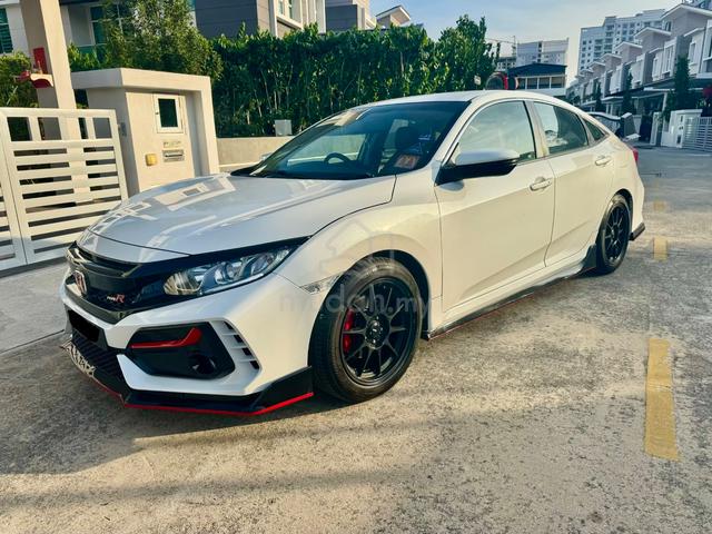 2017 Honda CIVIC 1.5 TC (A)Boleh Loan kedai - 4