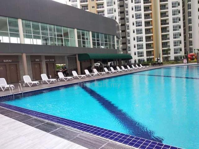 Taman Daya master bedroom KSL RESIDENTS 1