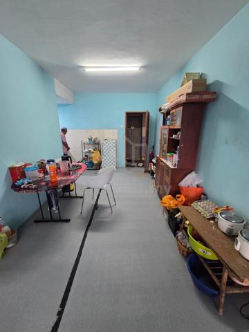 Serdang Raya Court 1