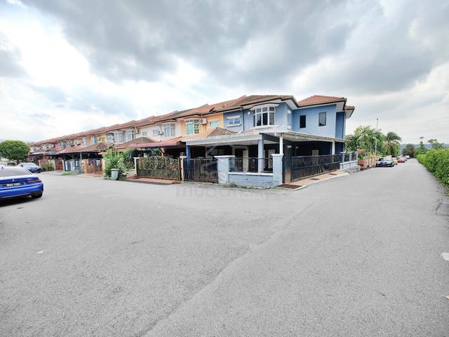 END LOT 2 Storey Terrace Bandar Seri Putra Bangi EXTENDED & RENOVATED 3