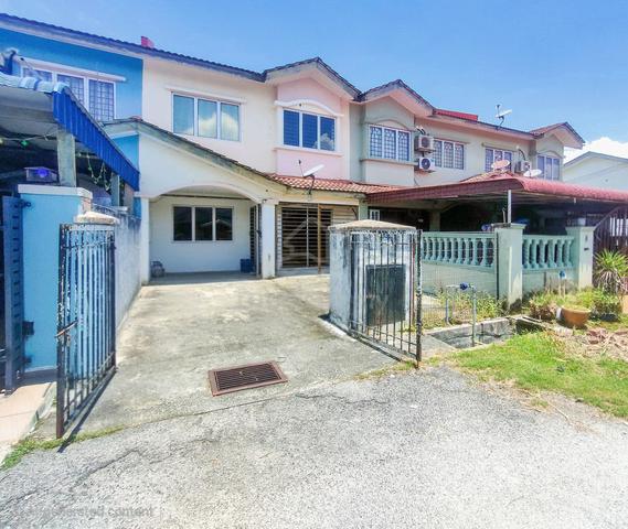 DEKAT SURAU TANAH LUAS 2 Storey Terrace Fasa 1 Bandar Tasik Kesuma 1