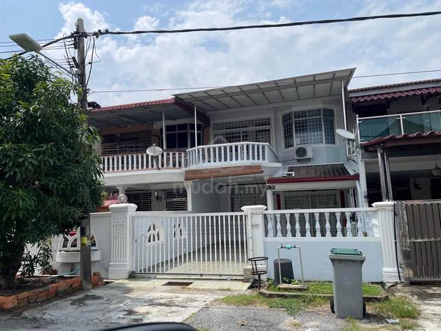Double storey terrace In Lukut Indah Mas for sale 1