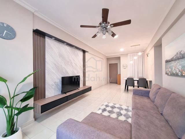 Indah Court Apartment (Bukit Indah) 1