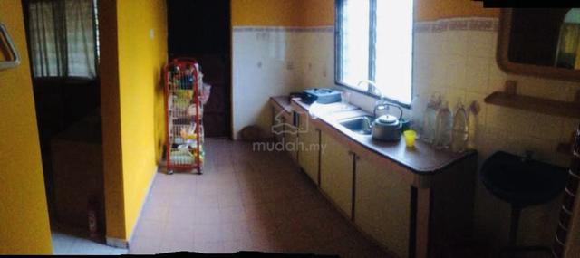 1 Storey house, Corner unit, Taman Seri Bayu, Karak 3