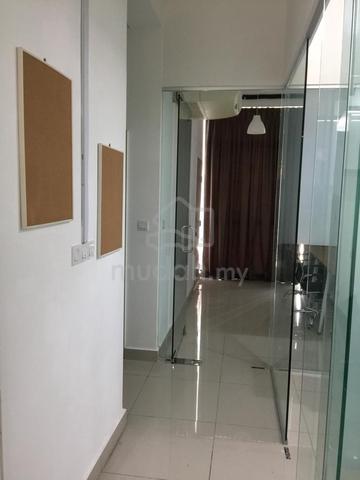 Oasis Centum 750sf for Rent 1