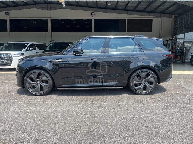 2022 RANGE ROVER 3.0 SPORT Petrol Launch Edition - 3