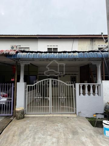 Batu Pahat, Taman Maju Baru, Parit Raja, 2Storey, Full Loan, Renovated 1