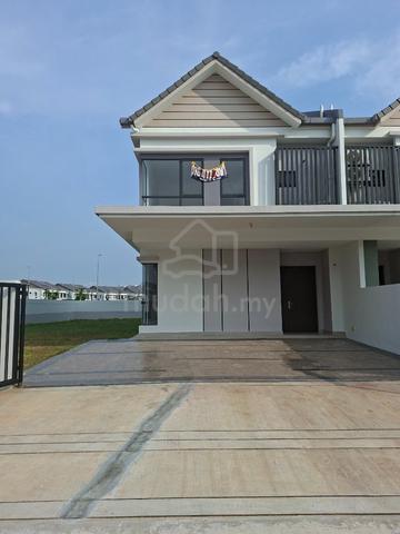 Spacious Semi-D Corner Lot, Sejati Lakeside 2, Cyberjaya 1