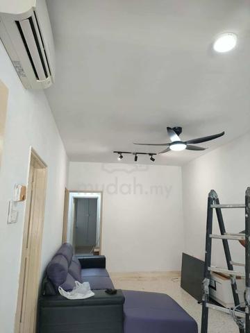 Johor Bahru/ Near CIQ/ Taman Daya/ single storey 1