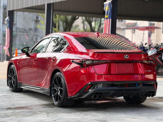 Lexus 2025 IS300 2.0 F-SPORT MODE BLACK IV (A) - 4
