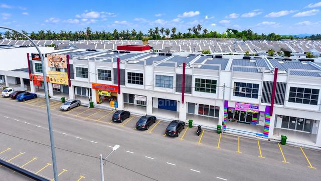 ARA JAYA LUNAS DOUBLE STOREY CORNER MAINROAD FOR SALE Nr ARA PERMAI 1