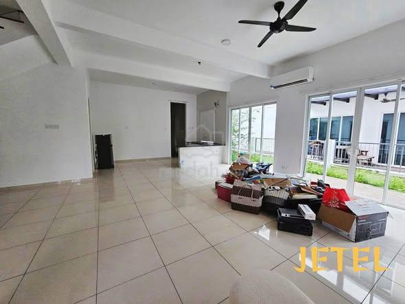 D'LAMAN Greenville klang 2 storey semi d basic unit below market value 1