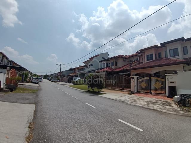 2 Storey Renovated House at USJ 11/2 1