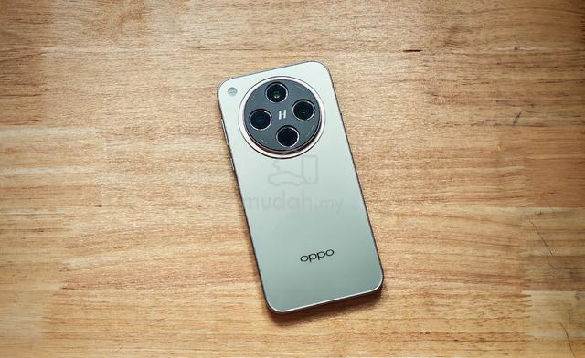 Oppo Find X8 (16/512) - photo 2 of 3
