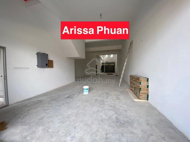 Bayan Lepas 3-Storey Corner Shop Lot for Rent 6644sqft Main Road 1