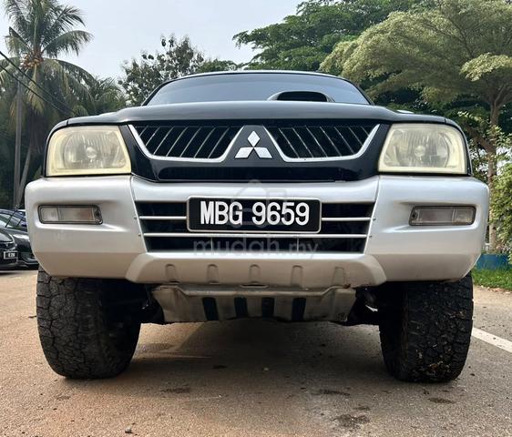 2005 Mitsubishi Storm 2.8 (A) Turbo Diesel 4x4 - 2