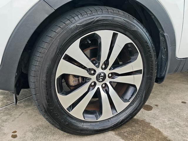 2012 Kia SPORTAGE 2.0 SL (A) ONE OWNER - 4