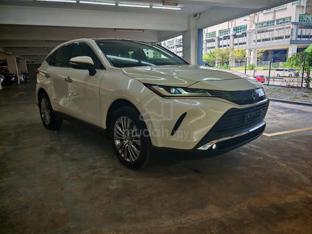 2021 Toyota HARRIER 2.0 Z, PanRoof, Low Mileage - 2