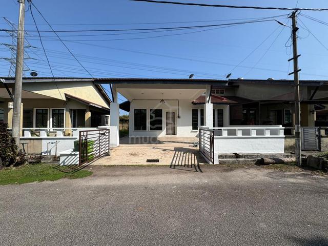 [GATED AREA] Semi-D Taman Astana Permai, Indera Mahkota 12, Kuantan 1