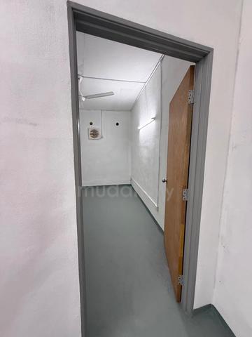Office/ Hostel Bkt Tengah For Rent 1