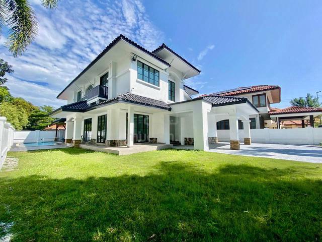 (CORNER LOT)(PRIVATE POOL) FREEHOLD BUNGALOW 2 Storey Ara Damansara 1
