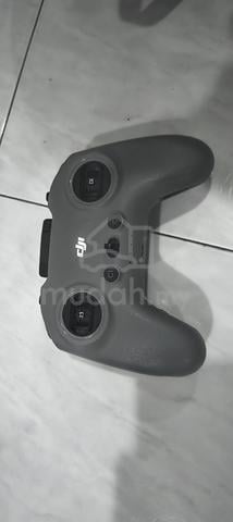 dji fpv combo  - photo 5 of 6
