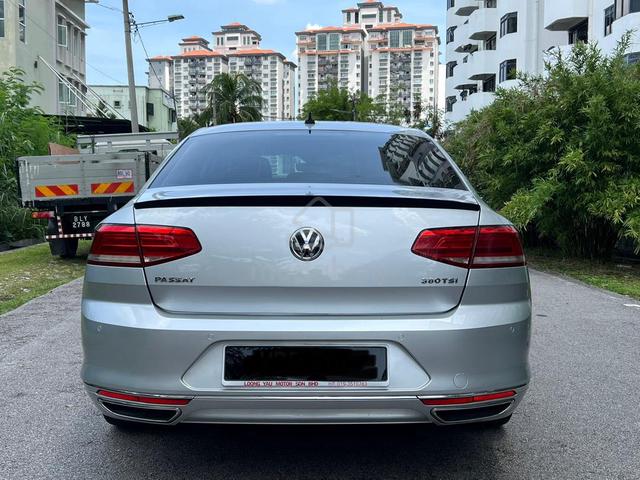 2017 Volkswagen PASSAT 2.0 TSI HIGHLINE/ 3yWaranty - 4