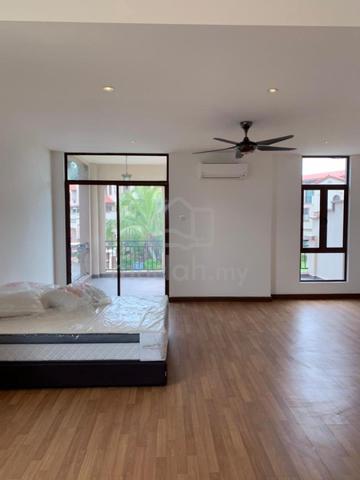 SPACIOUS 3 Storey Superlink Diamond Residence, Semenyih 5