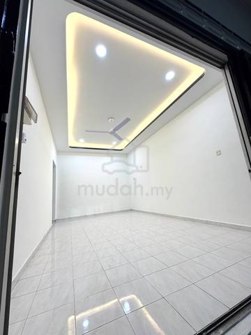 Ayer Hitam, Taman Mekar, 1"Storey 22x75 3bed Full Loan Cover legel fee 3