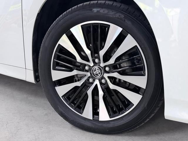 2023 Toyota ALPHARD 2.5 SC SROF 2PD 7STR 33K KM - 3