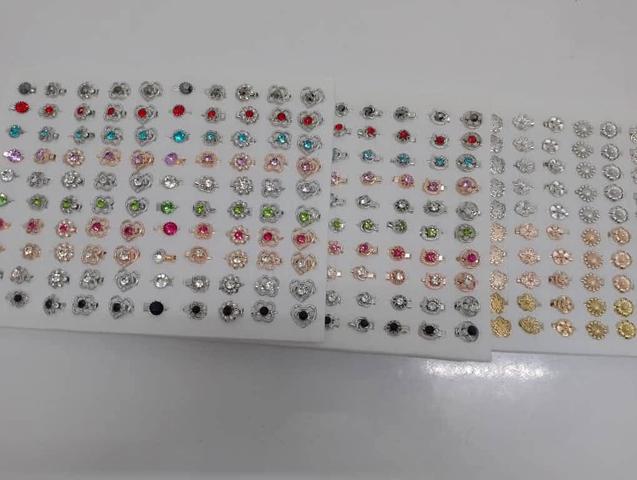 pinn tudung untuk dijual . - photo 3 of 3