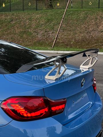 Bmw M4 (Yas Marina Blue) 2015 - 4