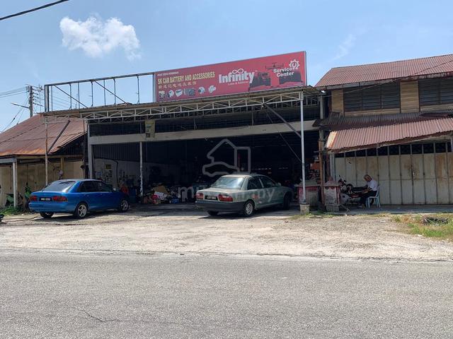 Pasir Pinji Ipoh 2 Adjacent Shops 1