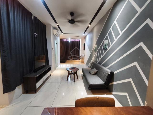 Manhattan Suites @ ITCC 1