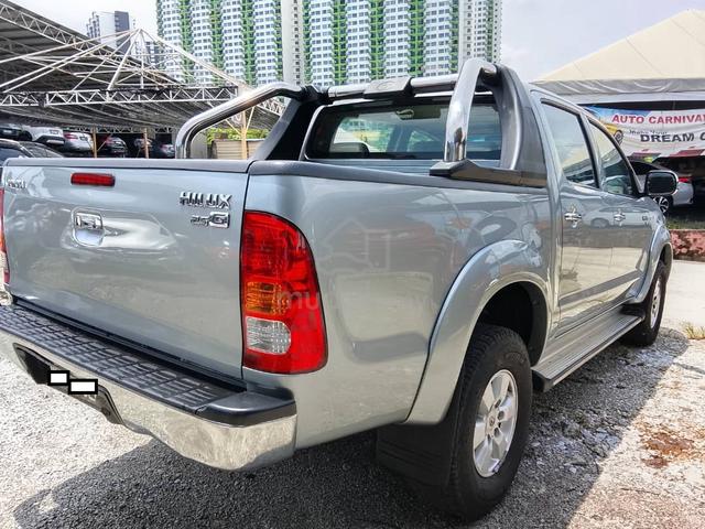 2012 Toyota HILUX 2.5 G (A)acc free no off road - 2