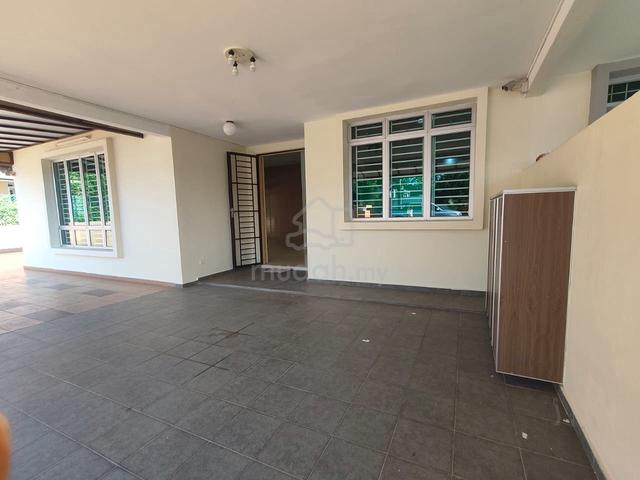 Huge land 1 storey Renovated semi-D Tasik Utama Ayer Keroh melaka 1