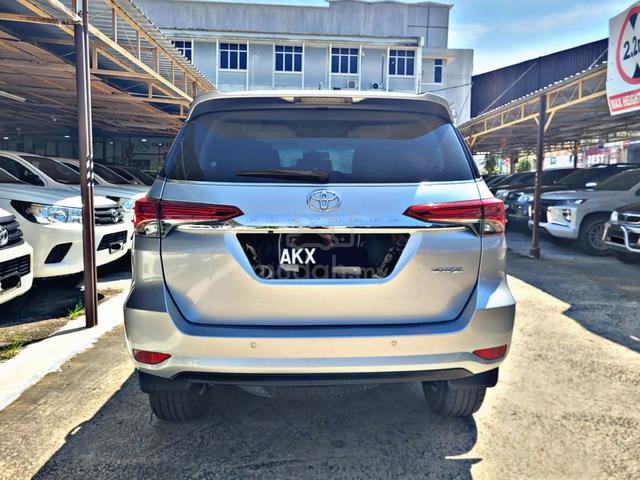 2018 Toyota FORTUNER 2.4 VRZ 4x4 1 OWN TOP TOP - 5