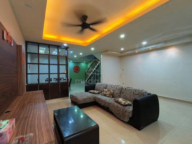 2 Sty Meru Klang Near Klang Parade,LRT3, Night Market Partly Renovated 1