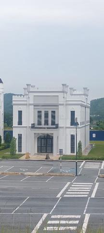 Oxford Square @Anggun World 1