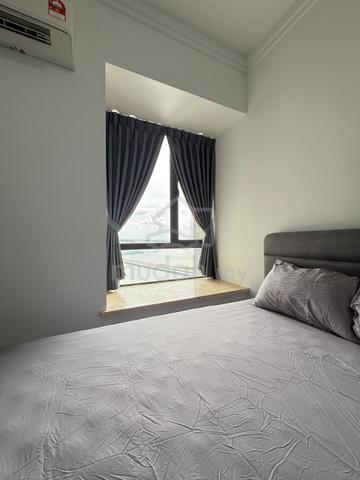 R&F Princess Cove / Common room / Seaview / JB town / Walking to CIQ 2