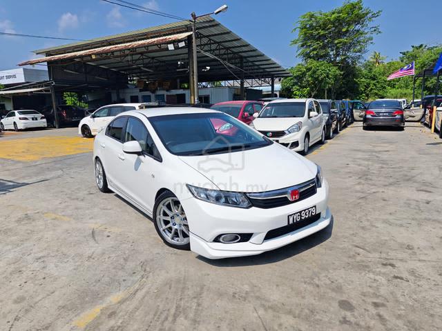 2013 Honda CIVIC FB 1.8 (AUTO) - 1
